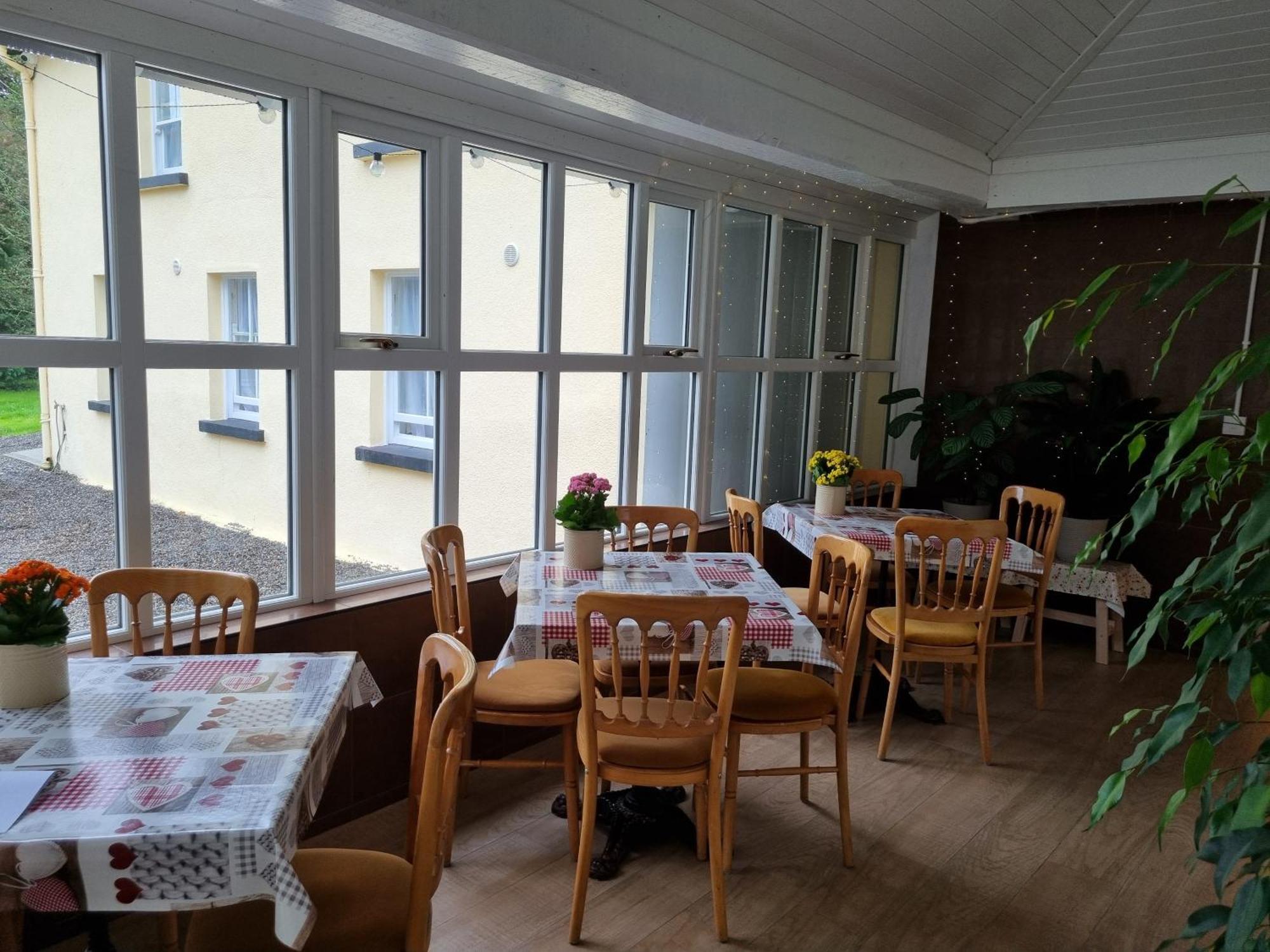 The Monkey Puzzle Hotel Бънклоди Екстериор снимка